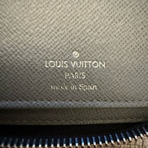 Louis Vuitton Damier Grafite Special Edition long Zippy wallet - Picture 4 of 9
